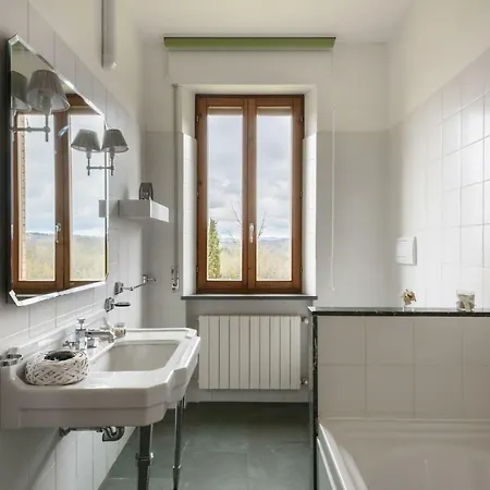 Montalbuccio Maison With Pool شقة